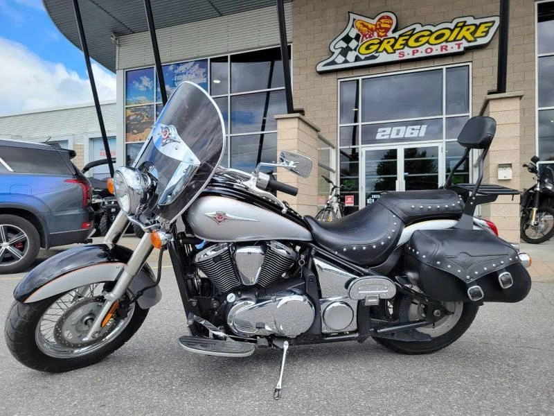 2007 Kawasaki Vulcan 900 Classic alt