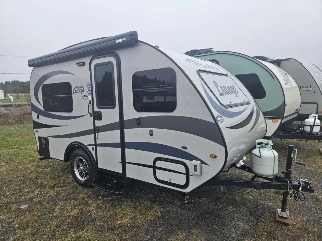 2021 Prolite Lounge 