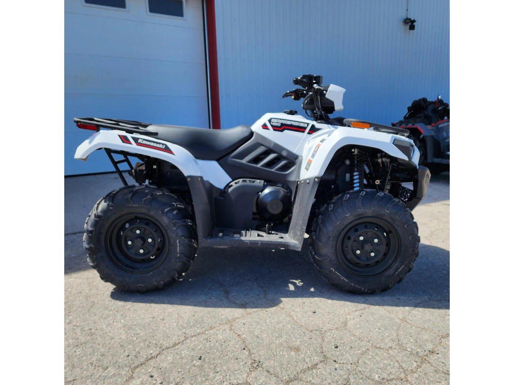 2025 Kawasaki Brute Force 450 alt