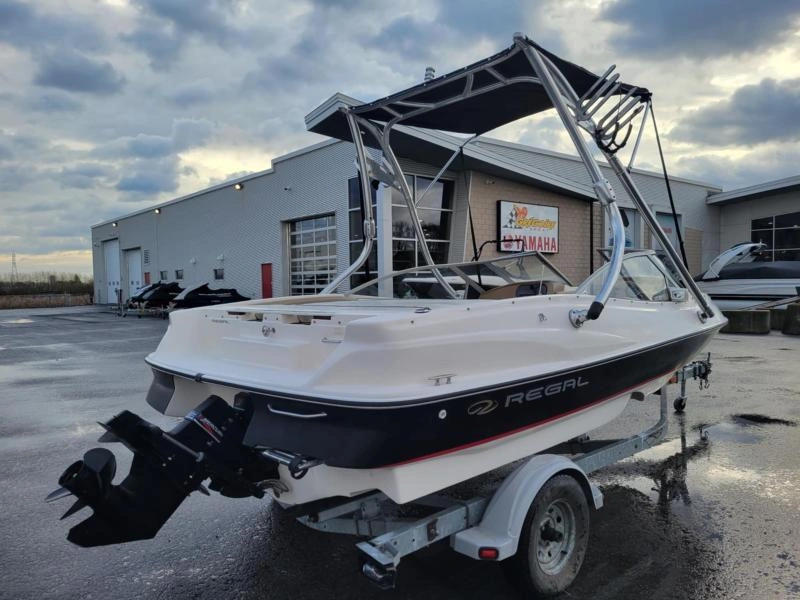 2004 Regal 1800 Lsr alt