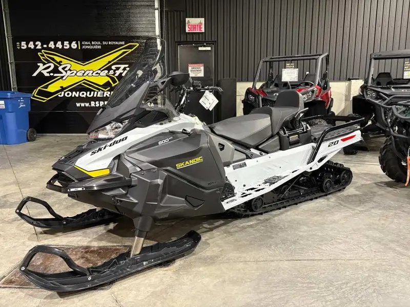 2025 Ski-Doo SKANDIC LE 20'' 600R E-TEC Silent Cobra 1.5'' E.S.