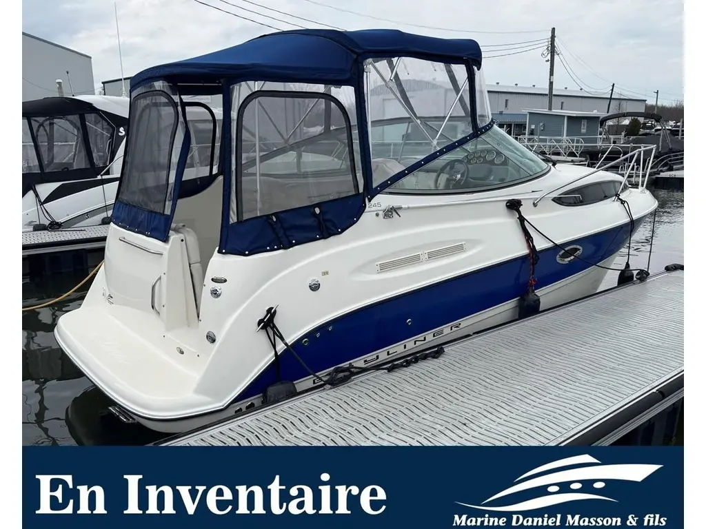 2006 Bayliner 245 