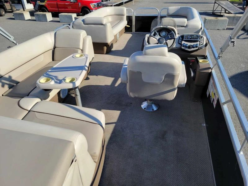 2015 Princecraft Vectra 21 alt