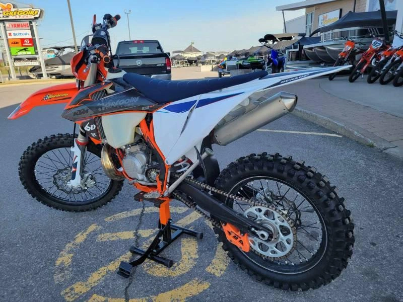 Ktm 250 Xc Tpi 2022 alt