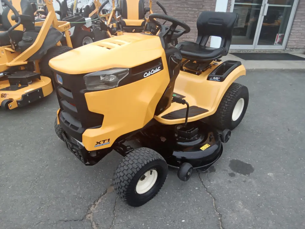 Cub Cadet XT1 LT46