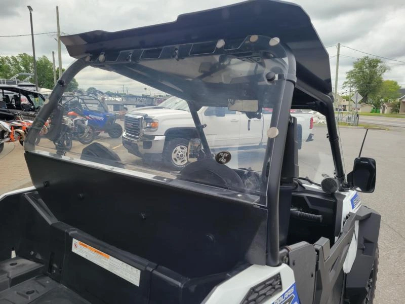 Polaris Rzr 900 2018 alt