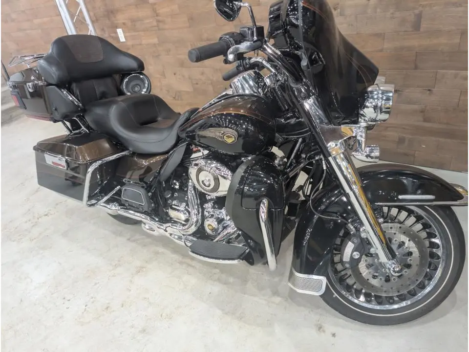 2013 Harley-Davidson FLHTK Limited