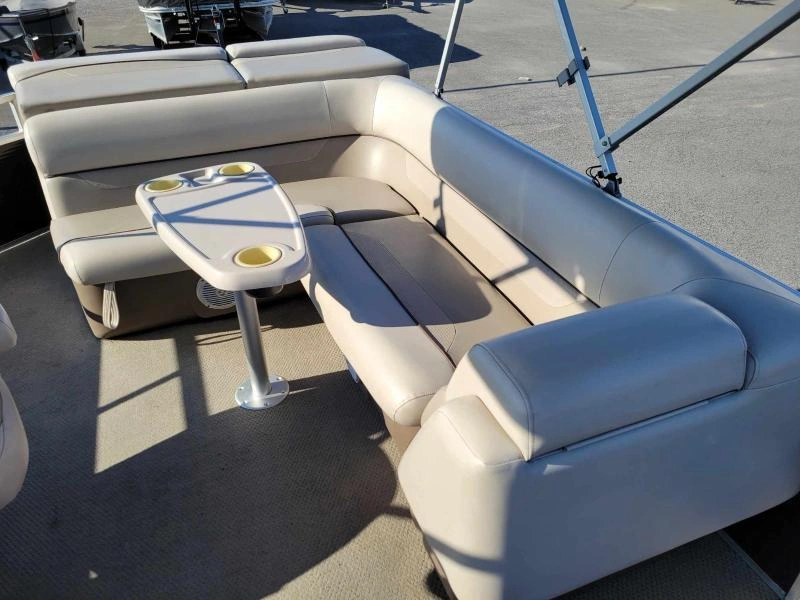 2015 Princecraft Vectra 21 alt