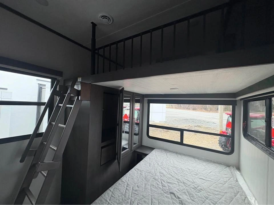 2024 Keystone Rv Cougar 364bhl alt