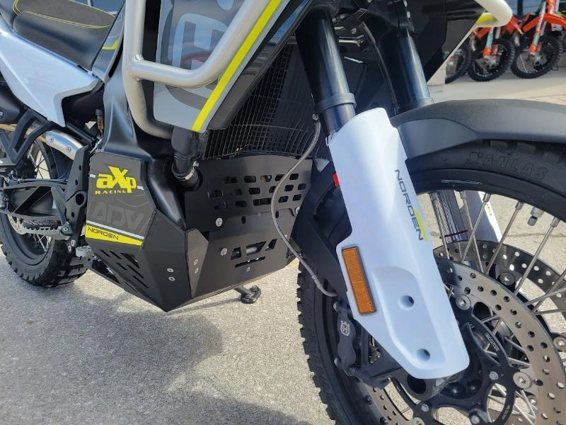Husqvarna Norden 901 2024 alt