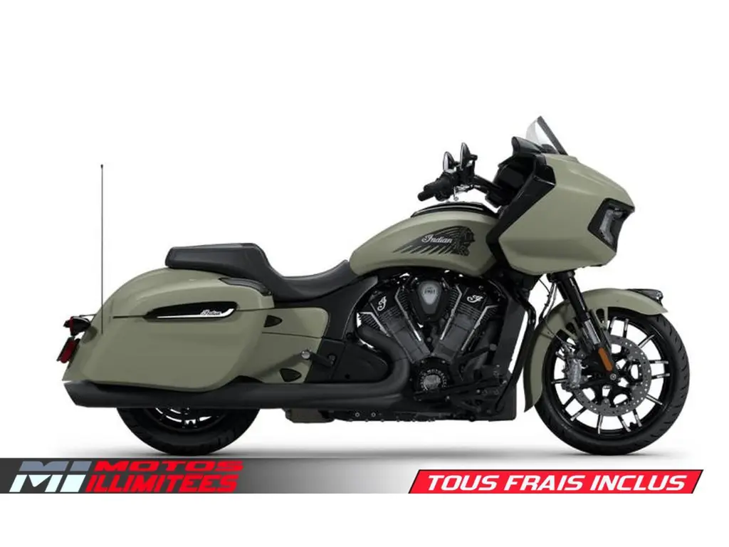 2025 Indian Motorcycles Challenger Dark Horse With PowerBand Audio Package 