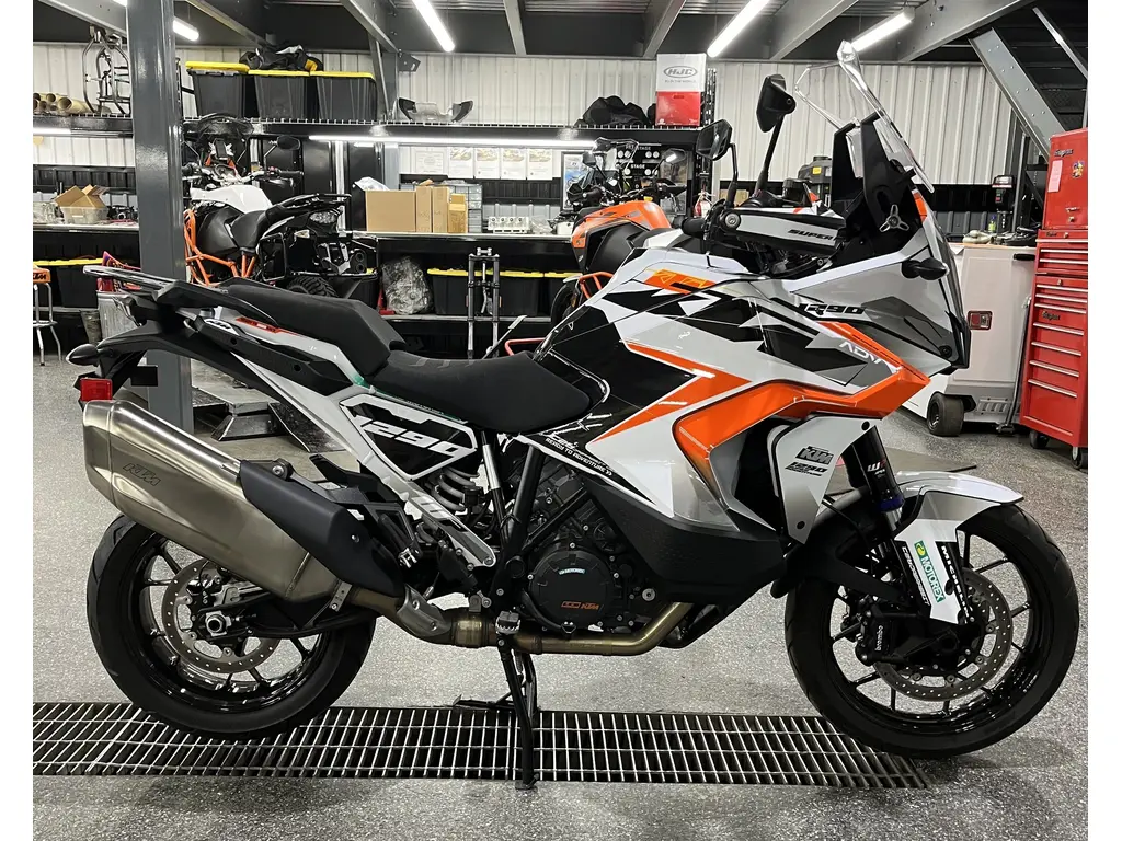 2024 KTM 1290 Super Adventure S