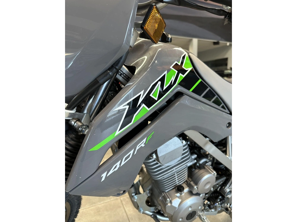 2025 Kawasaki Klx 140rfl alt