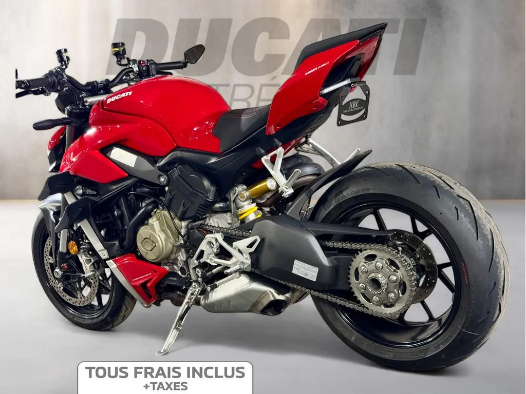2022 Ducati STREETFIGHTER V4