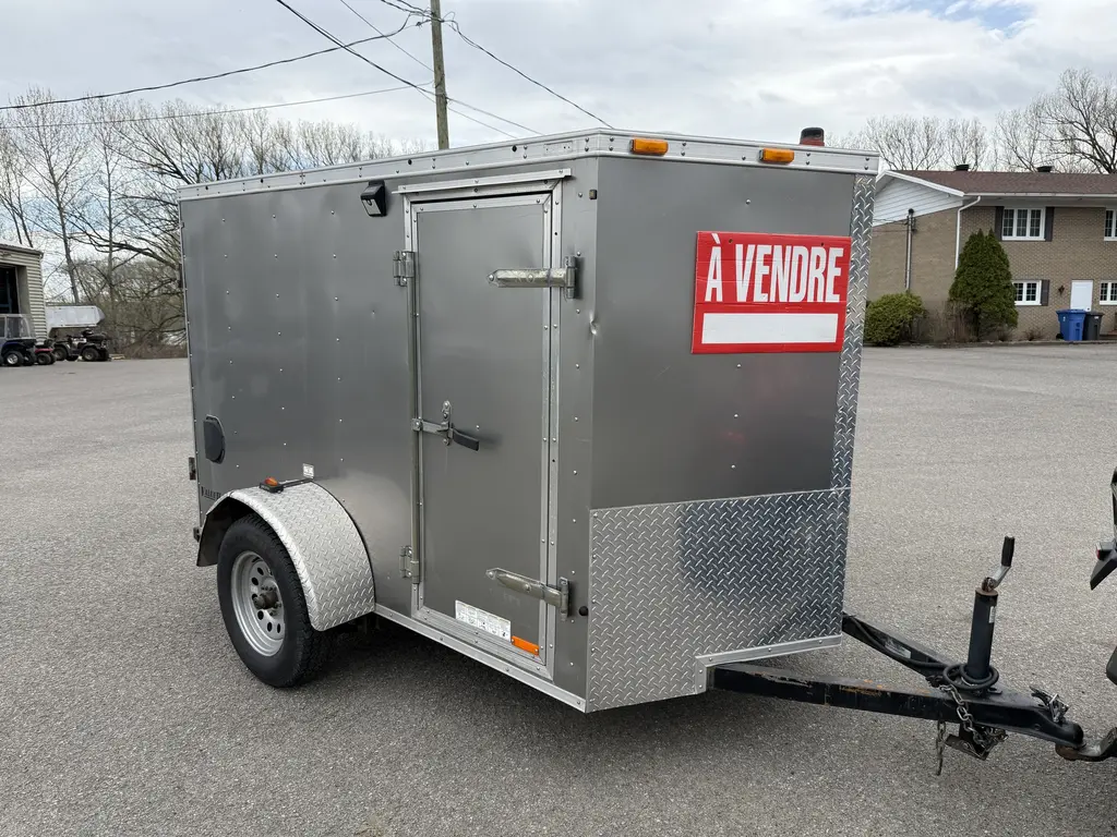 American Hauler 5x8 2013