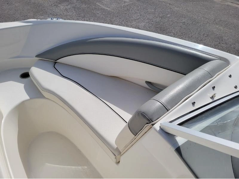 2012 Bayliner 1800 alt