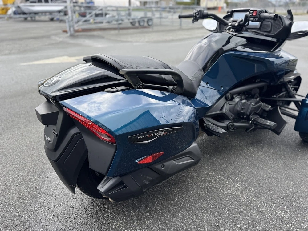 Can-am F3-t 2024 alt