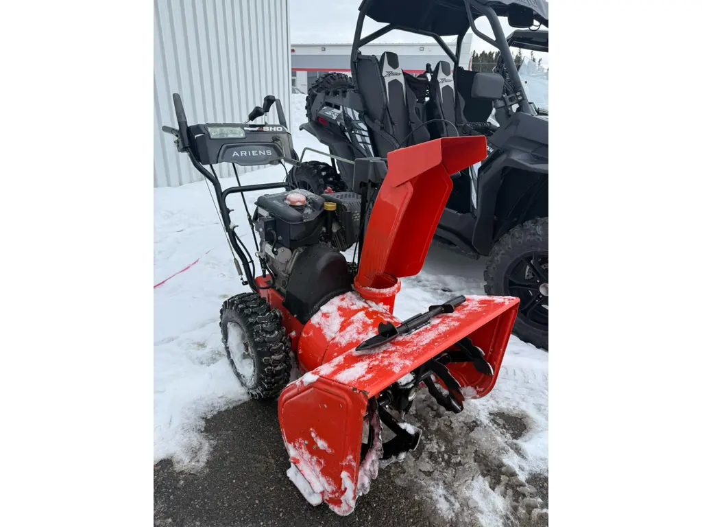 2017 Ariens DLX 28 SHO