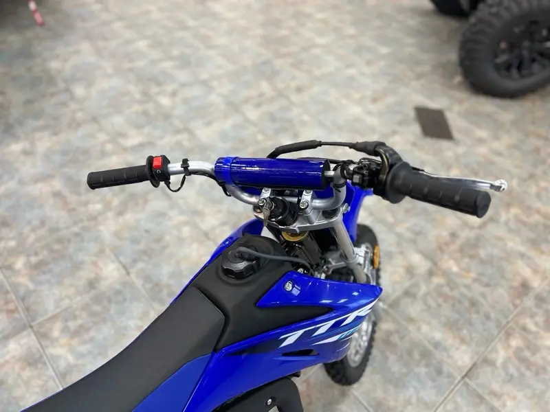 2025 Yamaha TT-R 110 thumbnail 10