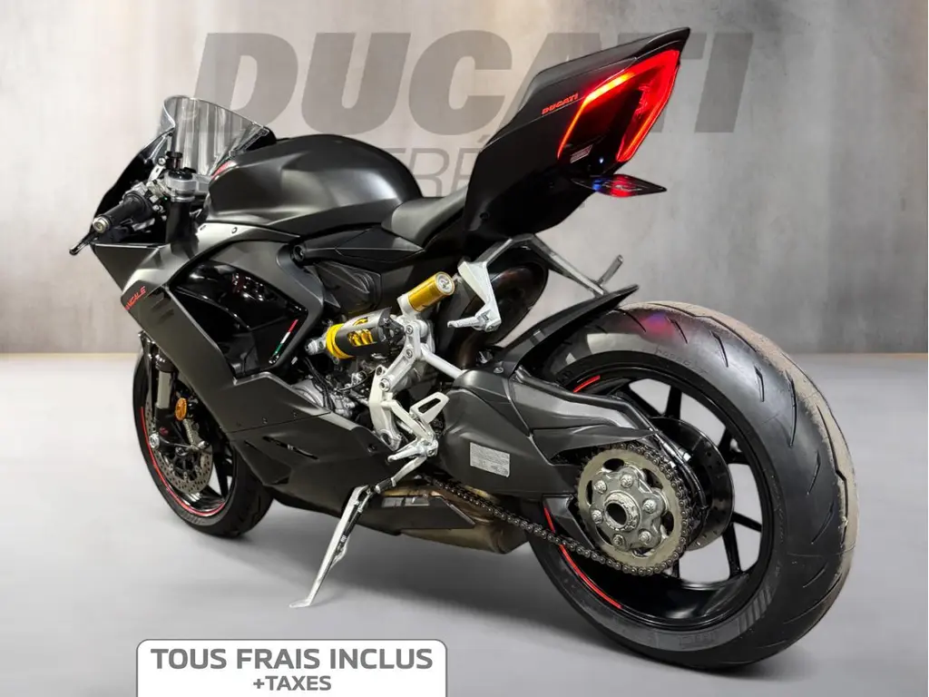 2024 Ducati PANIGALE V2
