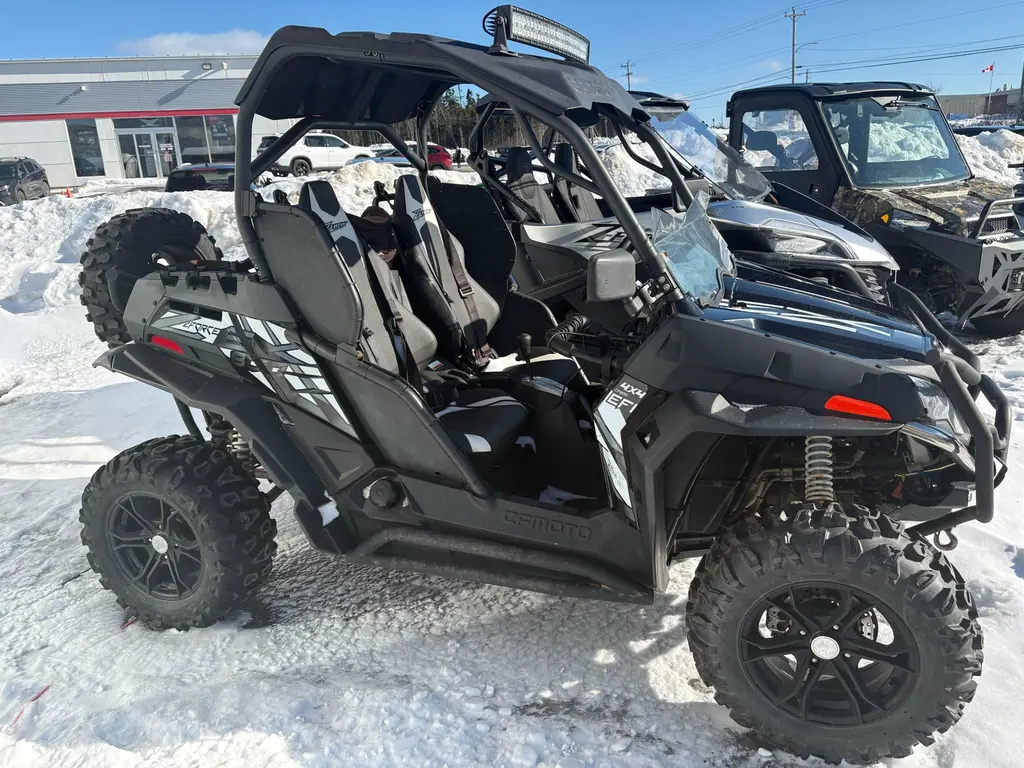 2017 CFMOTO ZFORCE 800 EX