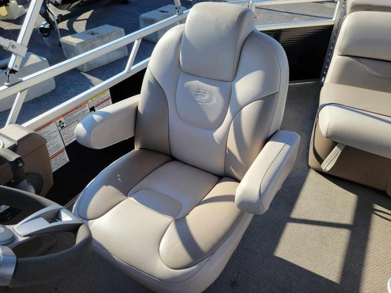 2015 Princecraft Vectra 21 alt