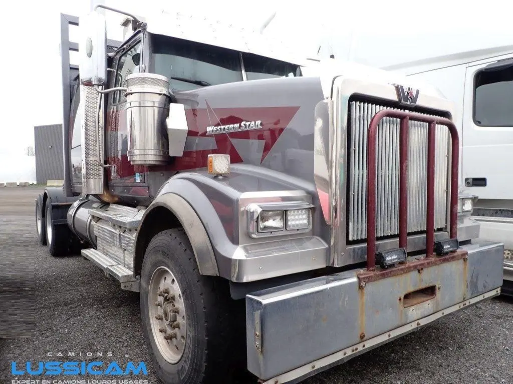 2019 Western Star 4900FA 