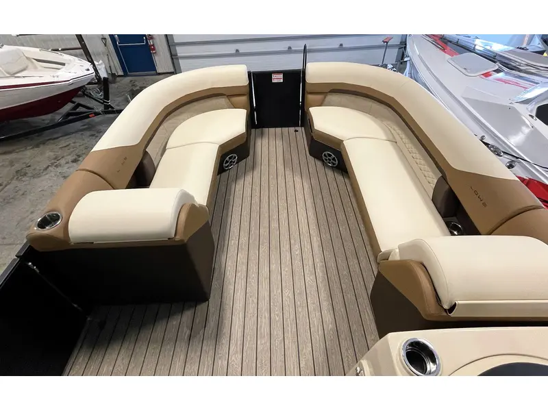 Lowe Boats SS230 2022