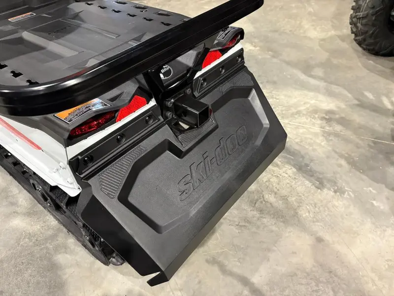 2025 Ski-Doo SKANDIC LE 20'' 600R E-TEC Silent Cobra 1.5'' E.S.