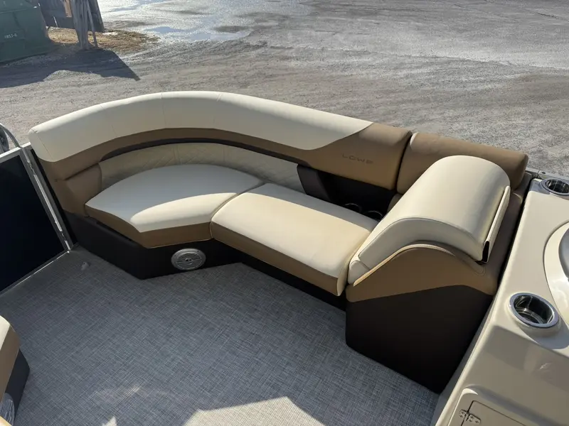 Lowe Boats SS 210 2023