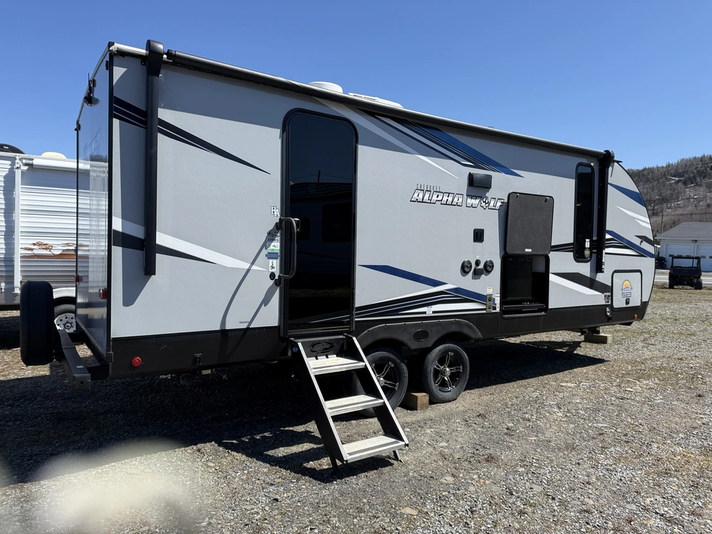 Cherokee Aw22sw Alpha Wolf 2022 alt