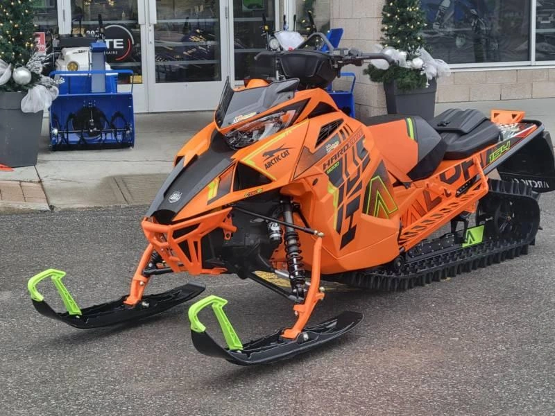 Arctic Cat M8000 Hardcore Alpha One 154 2022 alt