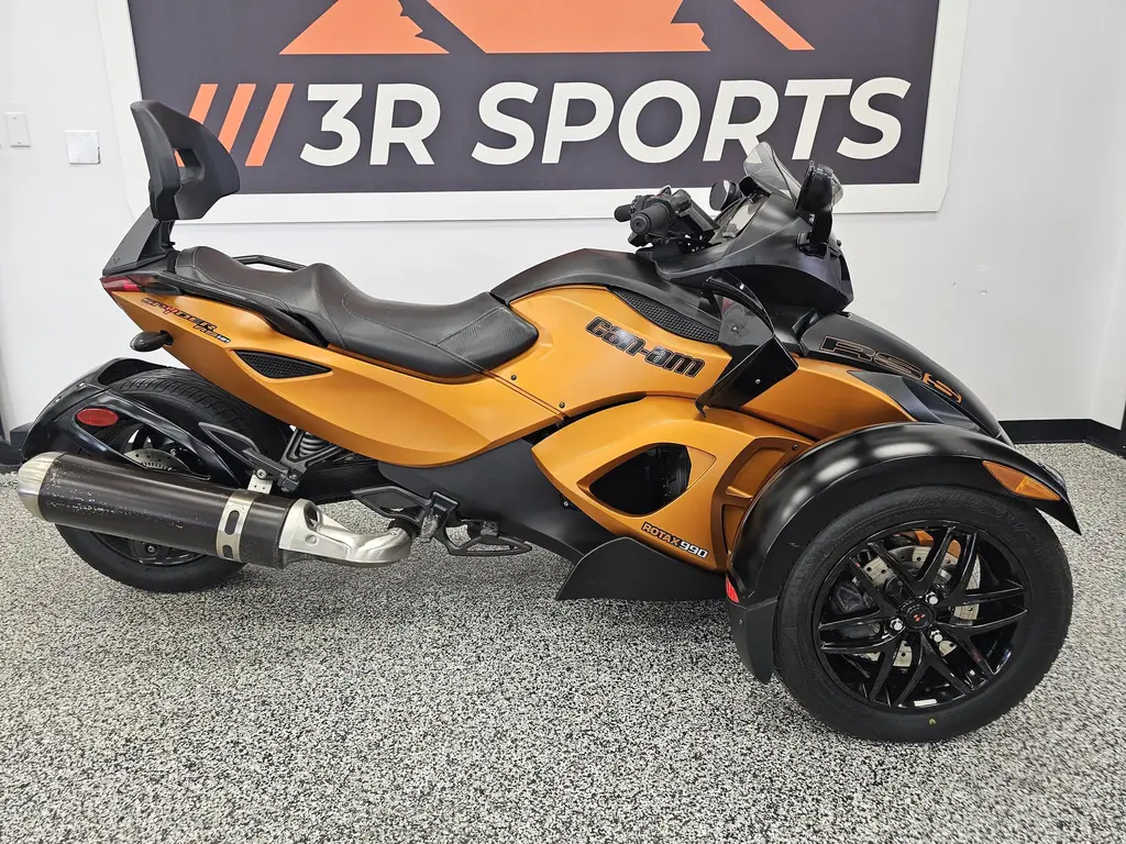 2011 Can-Am SPYDER RSS SE5
