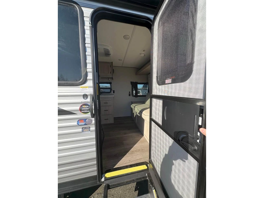 2025 Coachmen Catalina 154rbx alt