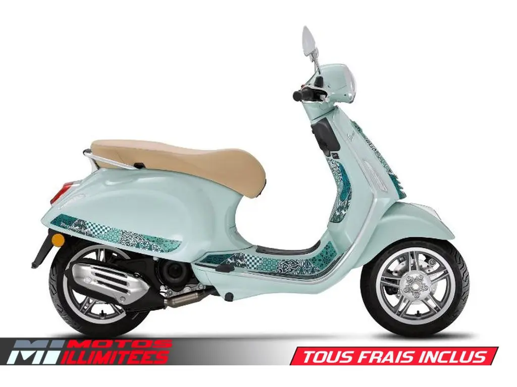 2025 Vespa Primavera 50 Batik 