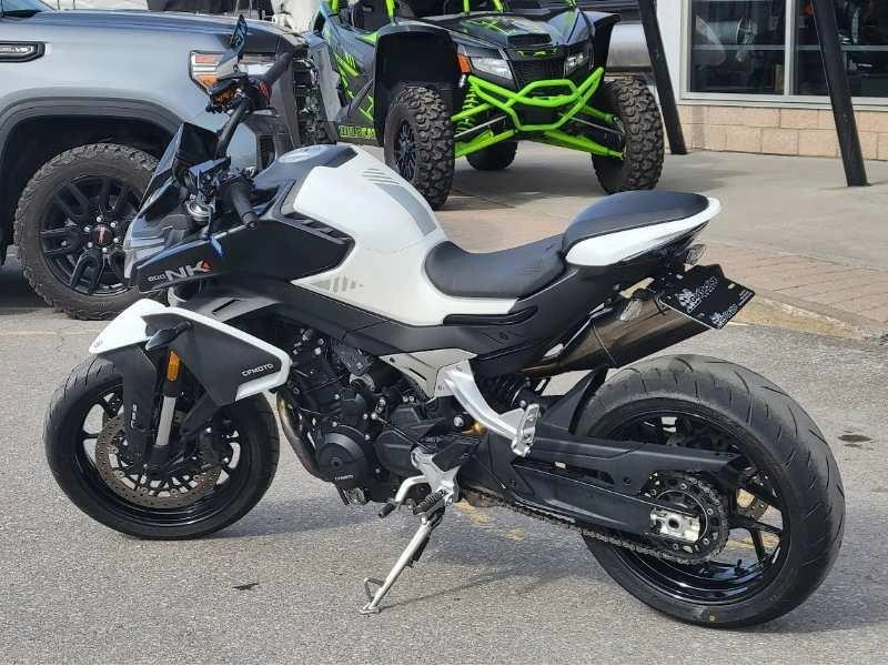 Cfmoto 800nk 2024 alt