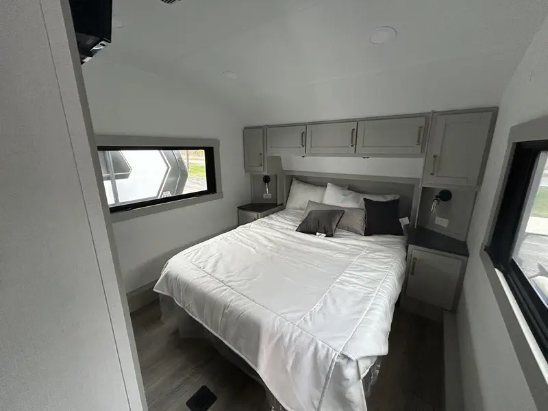 2025 Brinkley RV Z2680