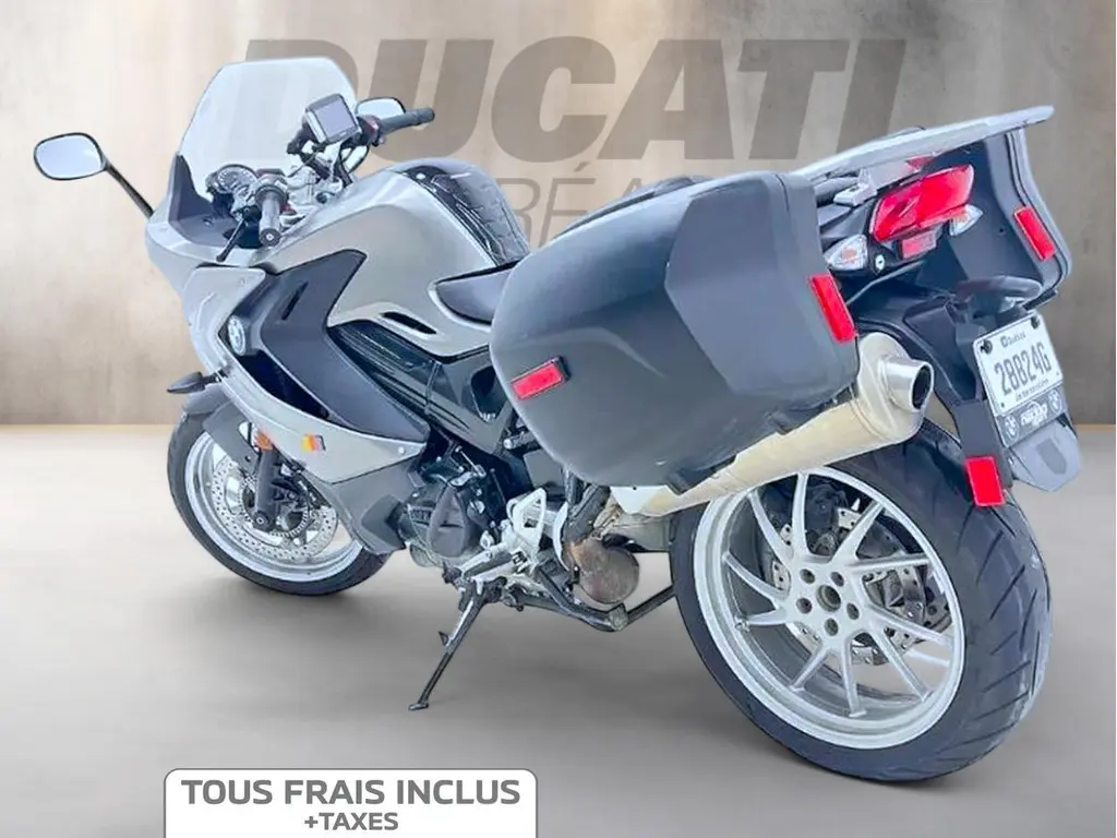 2016 BMW F800GT ABS