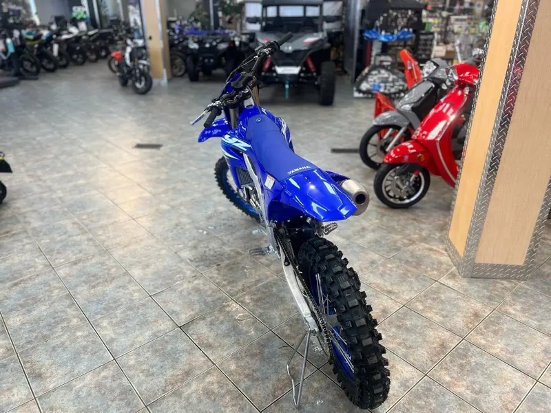 2025 Yamaha YZ250F thumbnail 4