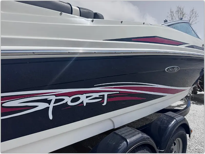 2011 Sea Ray 205 Sport