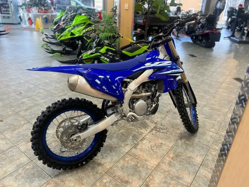 2025 Yamaha YZ250F thumbnail 2
