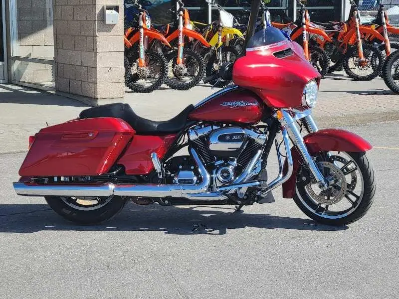 2018 Harley-Davidson FLHX STREET GLIDE