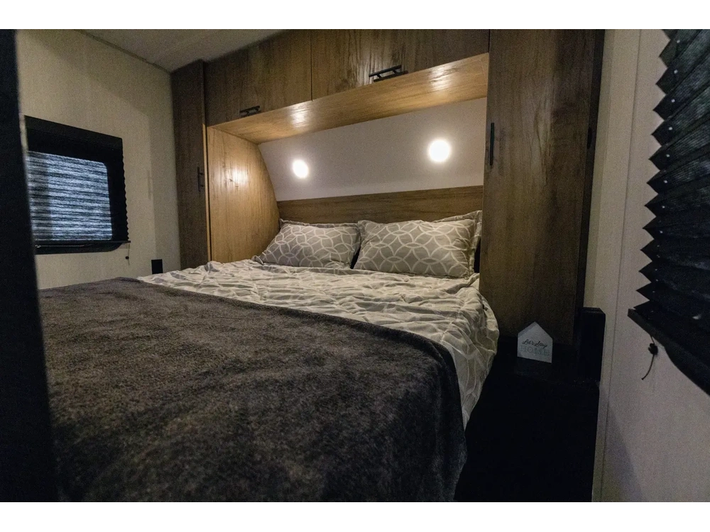 Cherokee 26dbh Grey Wolf 2025 alt