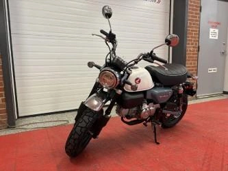 2025 Honda Monkey alt