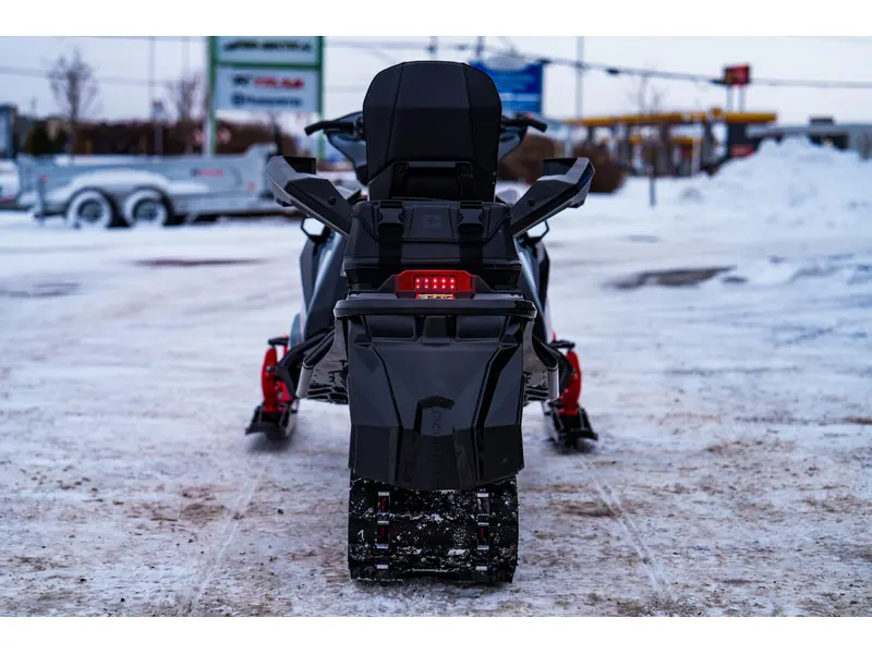 2025 Polaris PROSTAR S4 INDY ADVENTURE 137