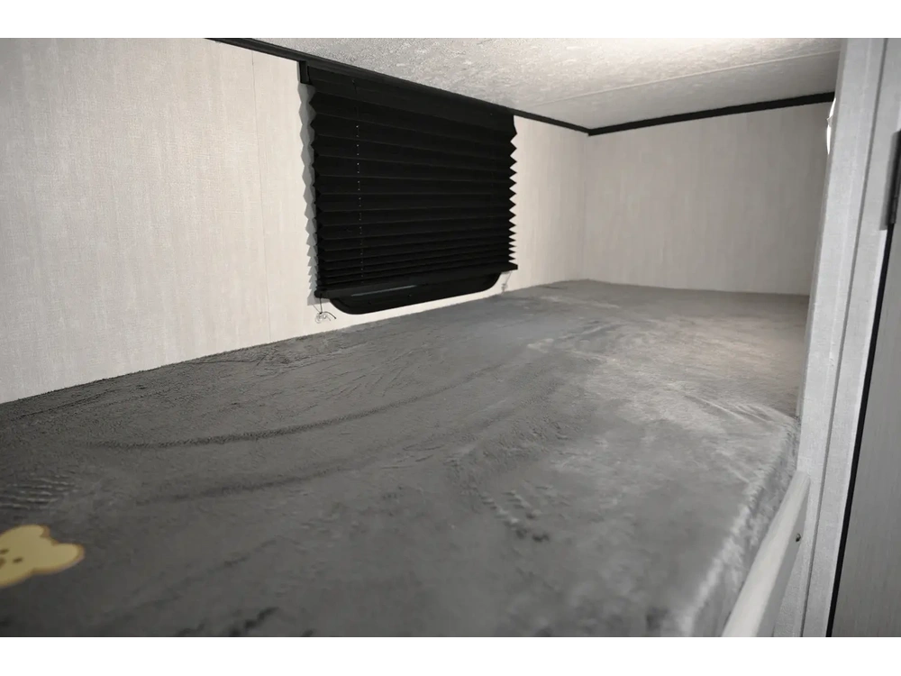 Apex 194bhs Nano 2025 alt