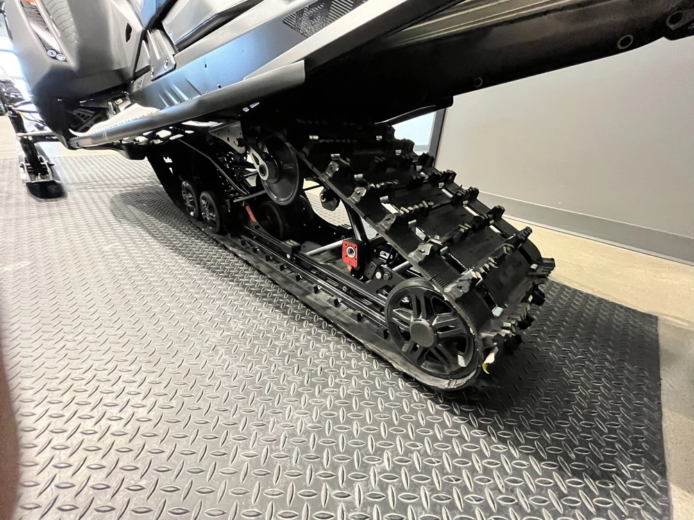 2025 Ski-doo Renegade Adrenaline 900 Ace Ripsaw 1.25'' E.s. alt