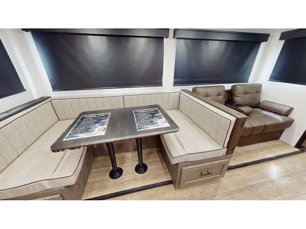 2025 Alpha Wolf 26dbh alt