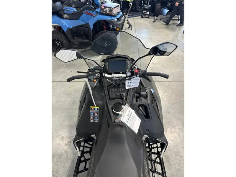 2025 Polaris 650 TITAN ADVENTURE 1.5'' 7S CAMÉRA GOPRO MAX2 GRATUITE