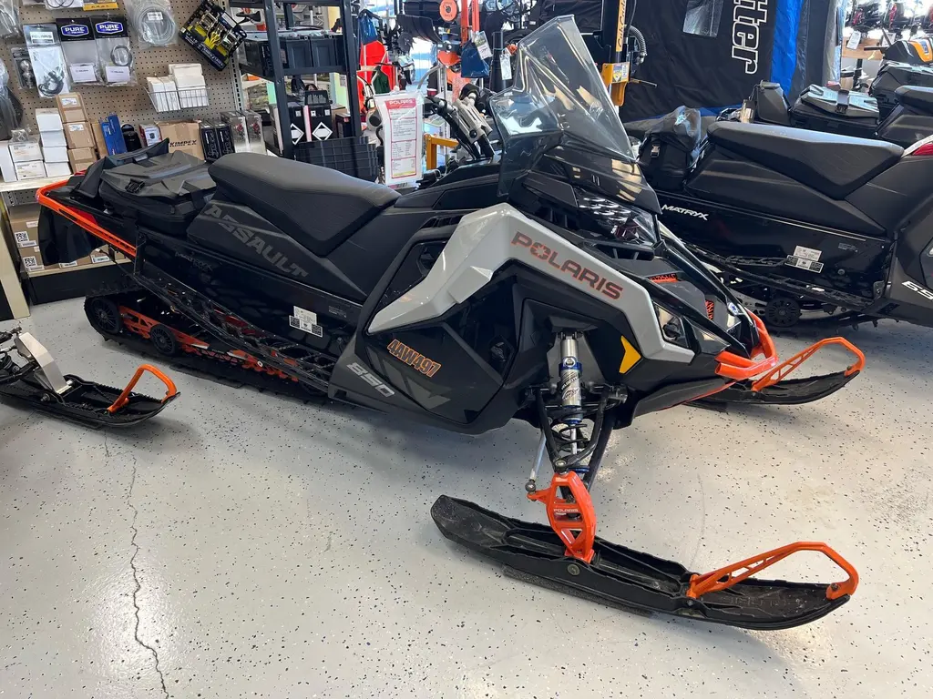 2022 Polaris 850 Switchback Assault 146